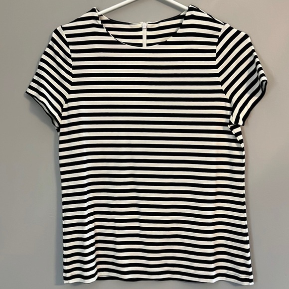 NWT Talbots Petites Black and White Stripe Zip Up Top Size SP - Picture 1 of 12